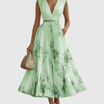 Fern | Elegant Pleated Maxi Dress