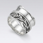 Vintage Rose Band Ring