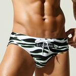 Men's Breathable Tiger Print Beach Vacation Swim Briefs