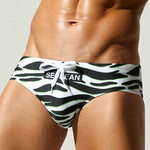 Men's Breathable Tiger Print Beach Vacation Swim Briefs
