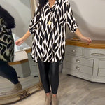 ALEXANDRA™ - Printed Loose-Fit Top