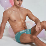 Contrast Letter Graphic U Line Trunks