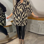 ALEXANDRA™ - Printed Loose-Fit Top