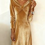 Anna - Loose Fitting Velvet Dress