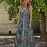 Marisela | Sleeveless Paisley Print Midi Dress