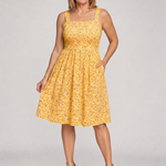 Leneva | Square Neck Floral Print Knee Length Dress