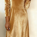 Anna - Loose Fitting Velvet Dress