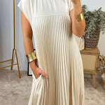 Sophia - Elegant Spliced Pleated Maxi Dress