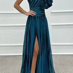 Leslie | Elegant Striped Maxi Dress with One Shoulder