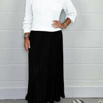 Claudia - Maxi dress with sweater and pleated skirt
