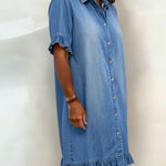 Belinda| Comfortable denim dress with flattering ruching