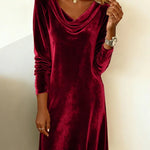 Beatrice - Loose Fitting Velvet Dress