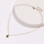 Elegant Emerald Stone Dew Necklace