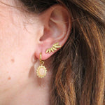 Vera Gorgeous Leaves Stud Earrings